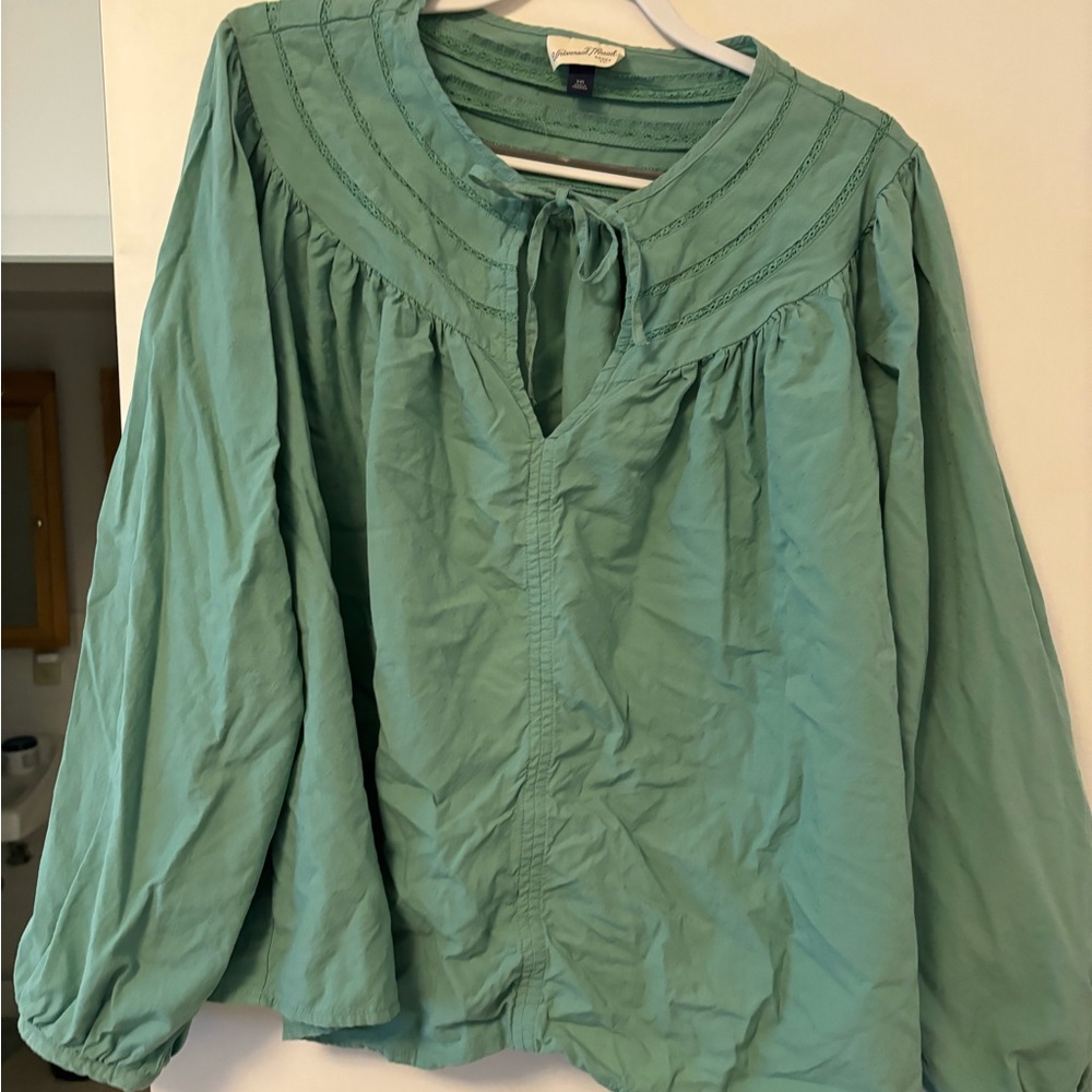 Universal thread green tie blouse